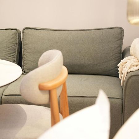 Nea Deluxe Apart-Hotel Tirana Bagian luar foto
