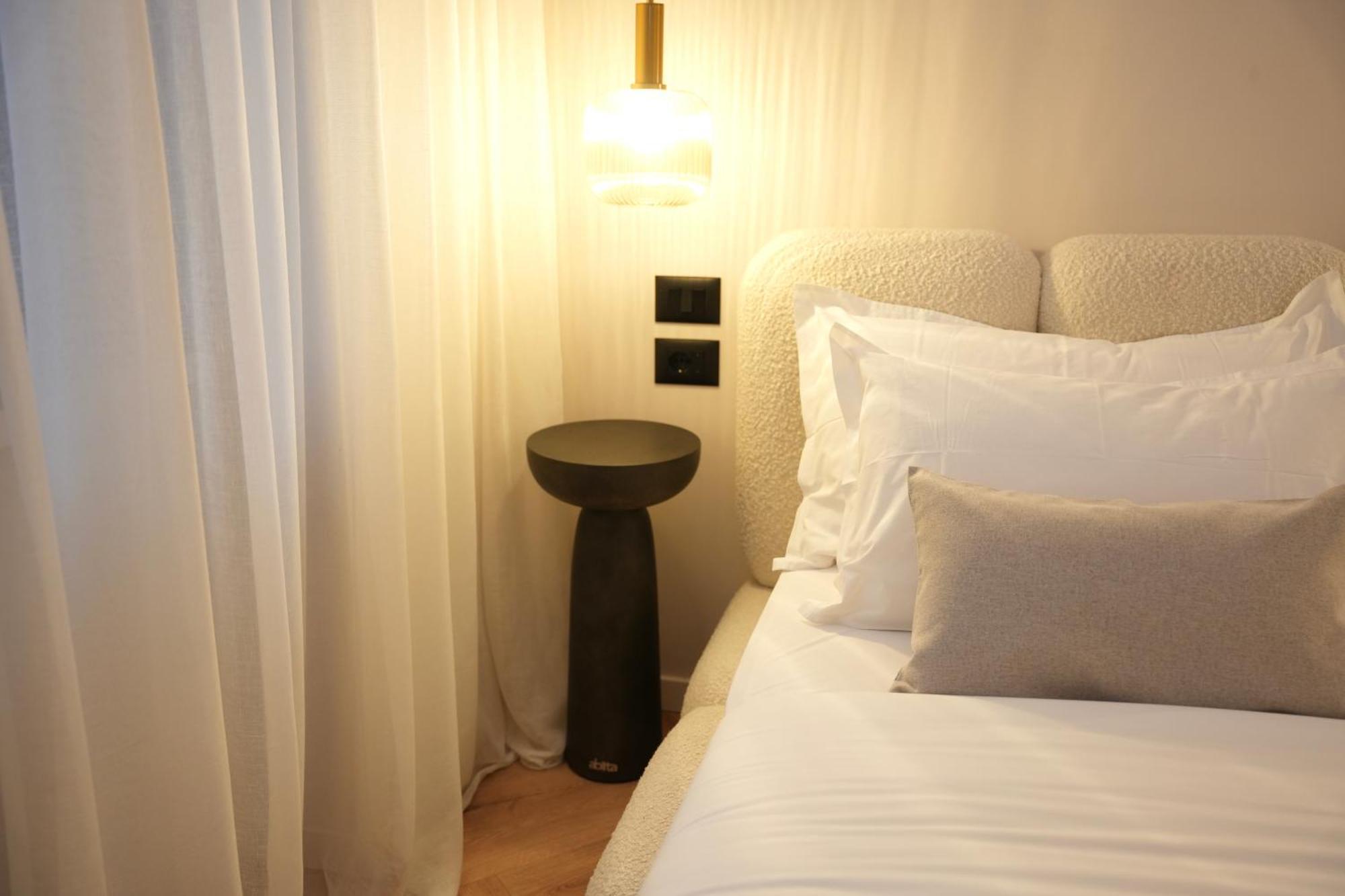 Nea Deluxe Apart-Hotel Tirana Bagian luar foto
