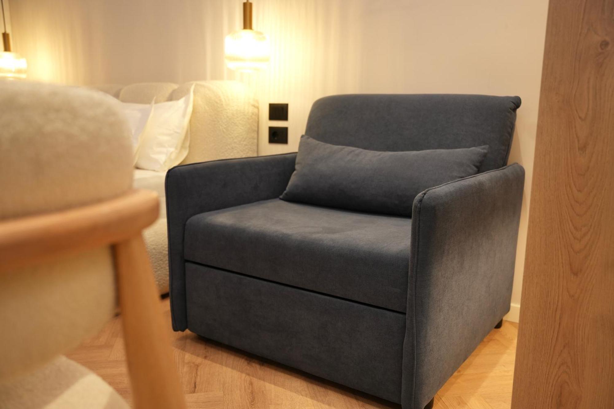Nea Deluxe Apart-Hotel Tirana Bagian luar foto