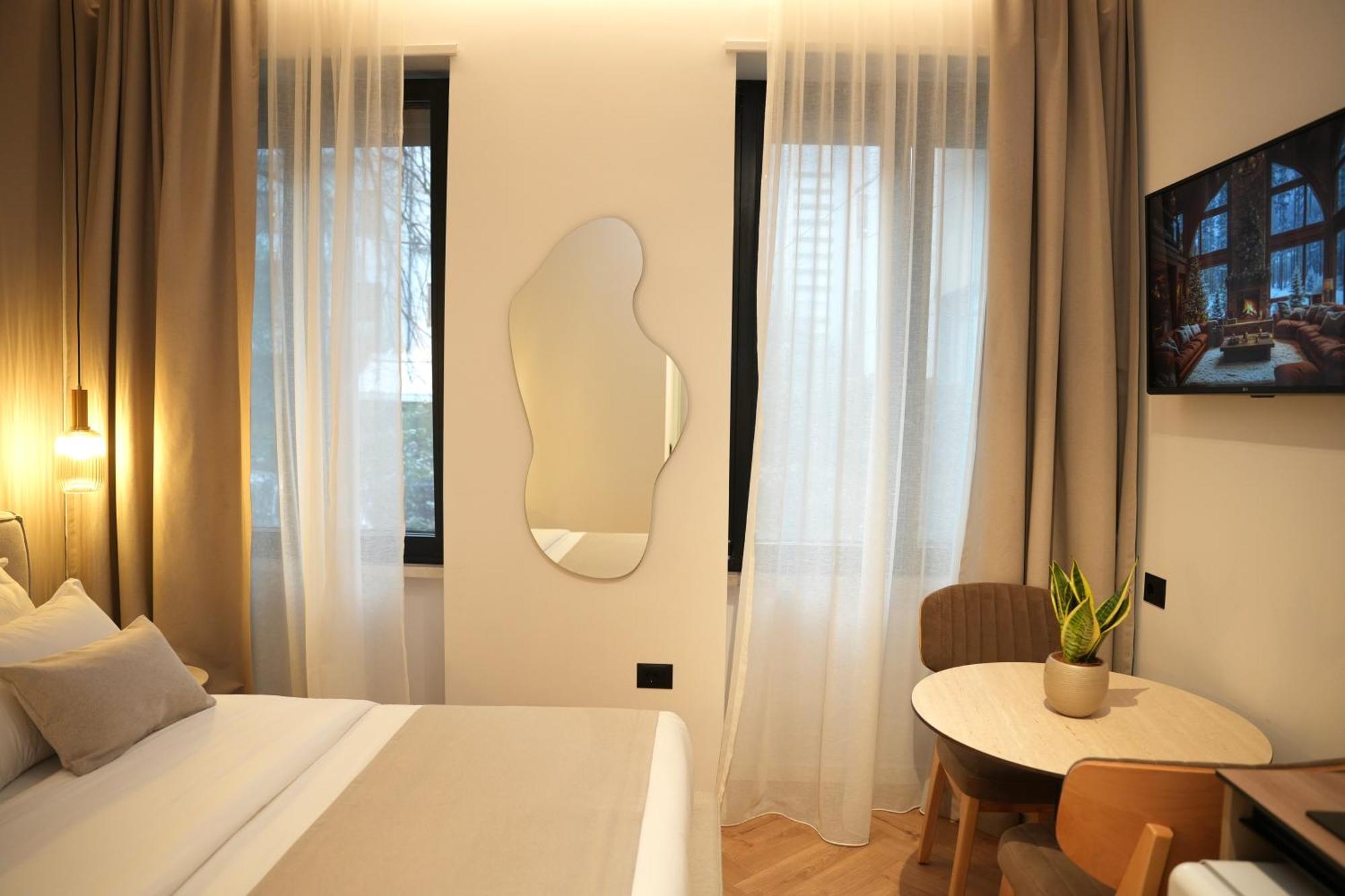 Nea Deluxe Apart-Hotel Tirana Bagian luar foto