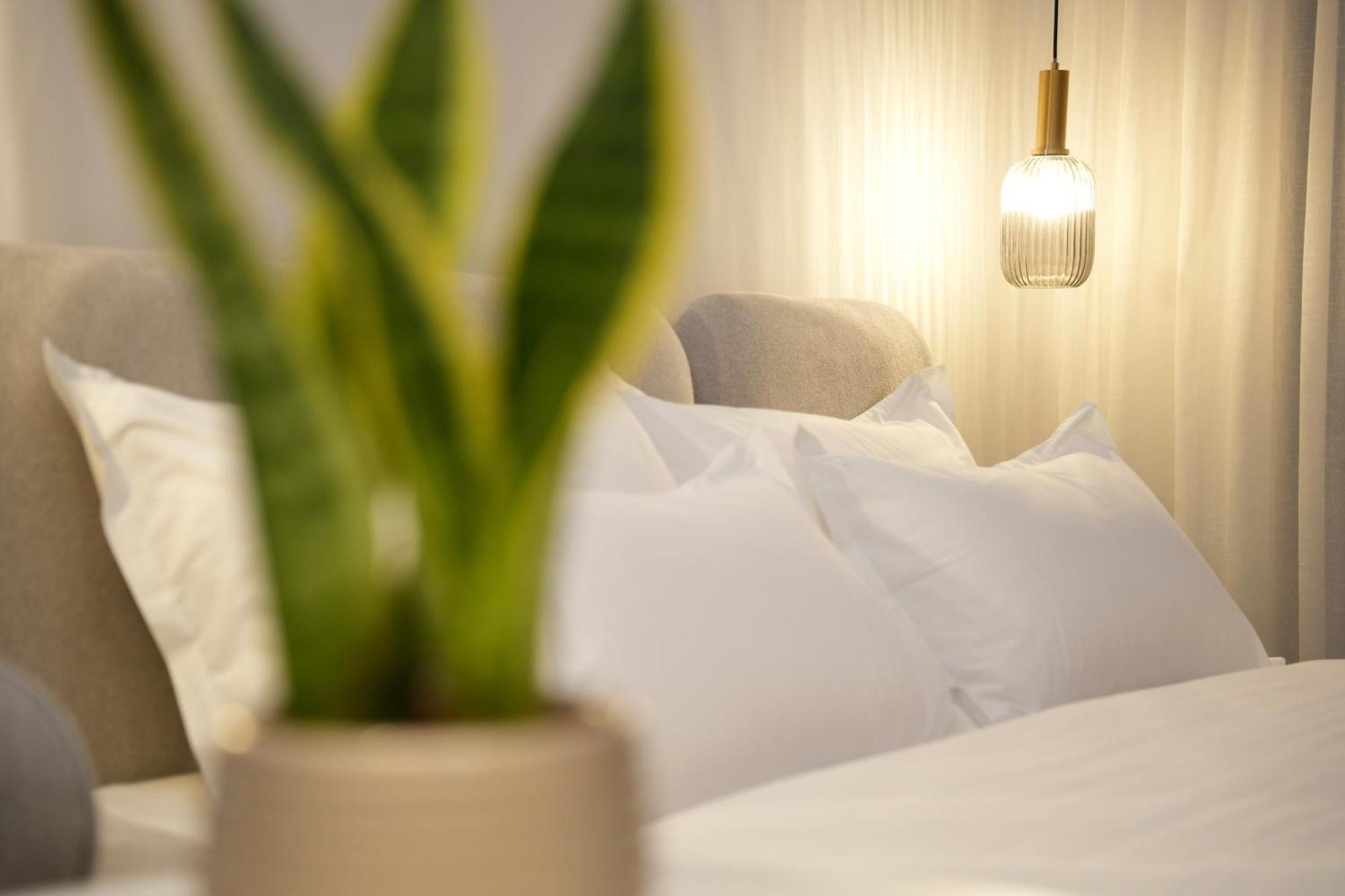 Nea Deluxe Apart-Hotel Tirana Bagian luar foto