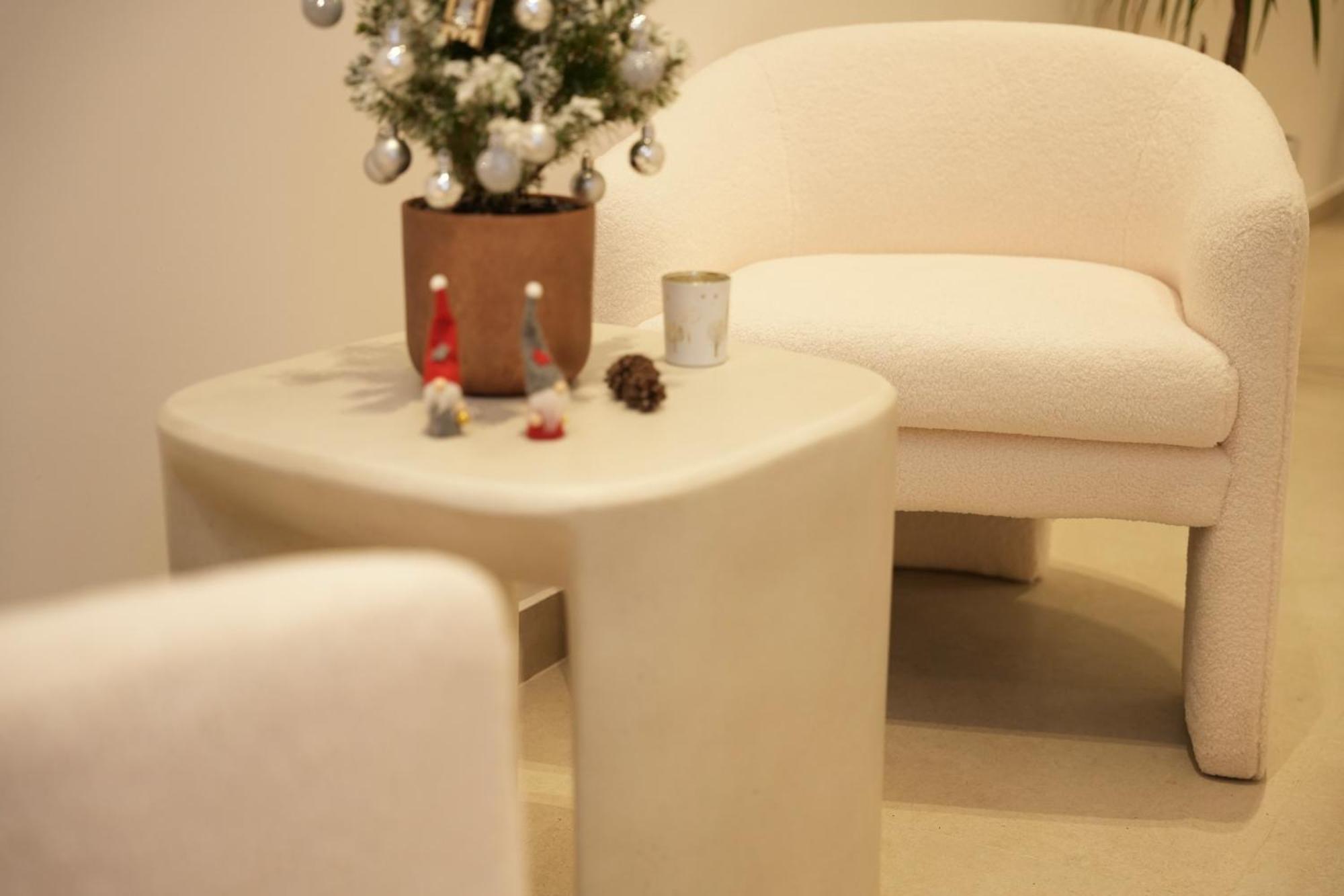 Nea Deluxe Apart-Hotel Tirana Bagian luar foto