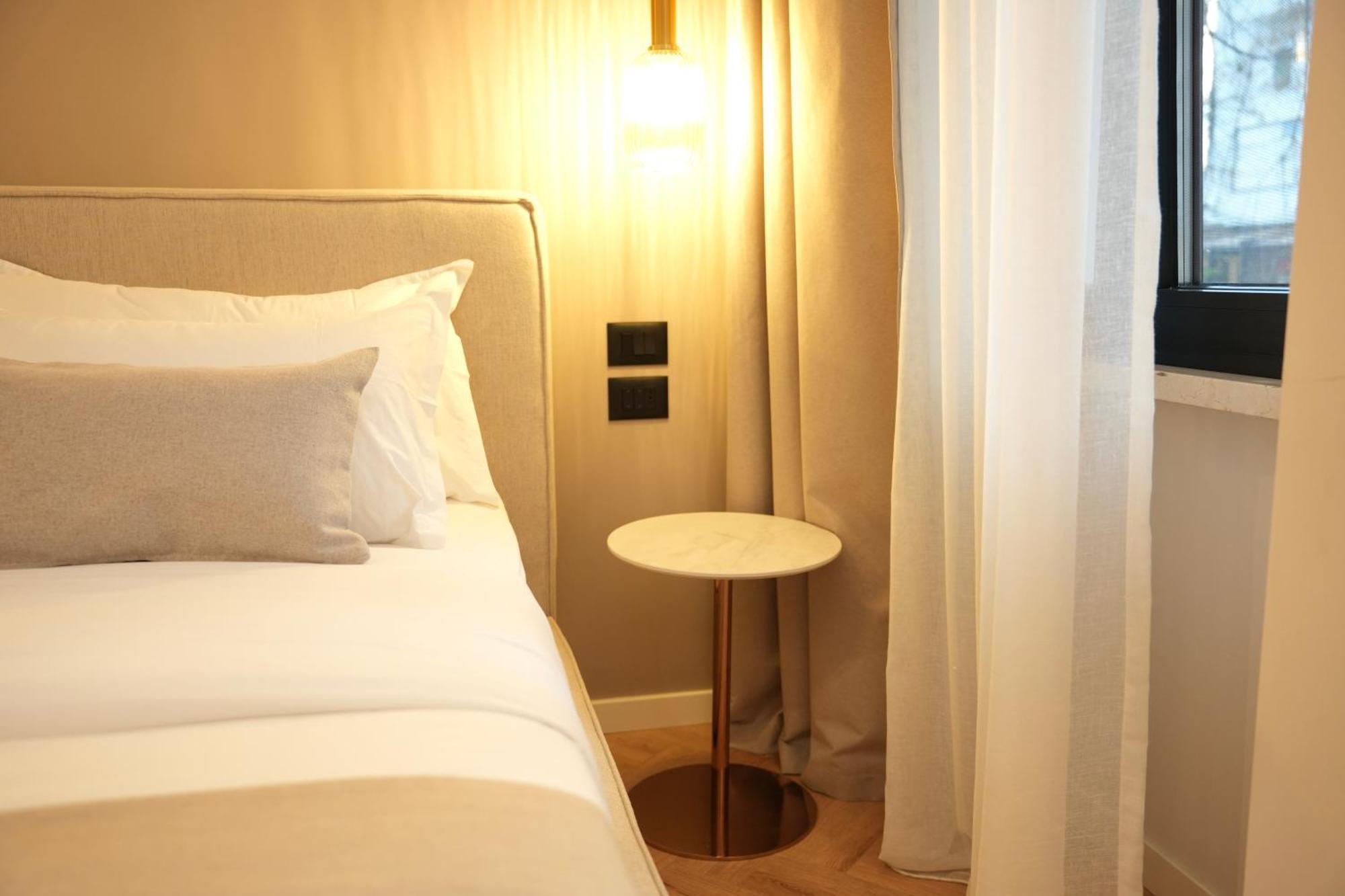 Nea Deluxe Apart-Hotel Tirana Bagian luar foto