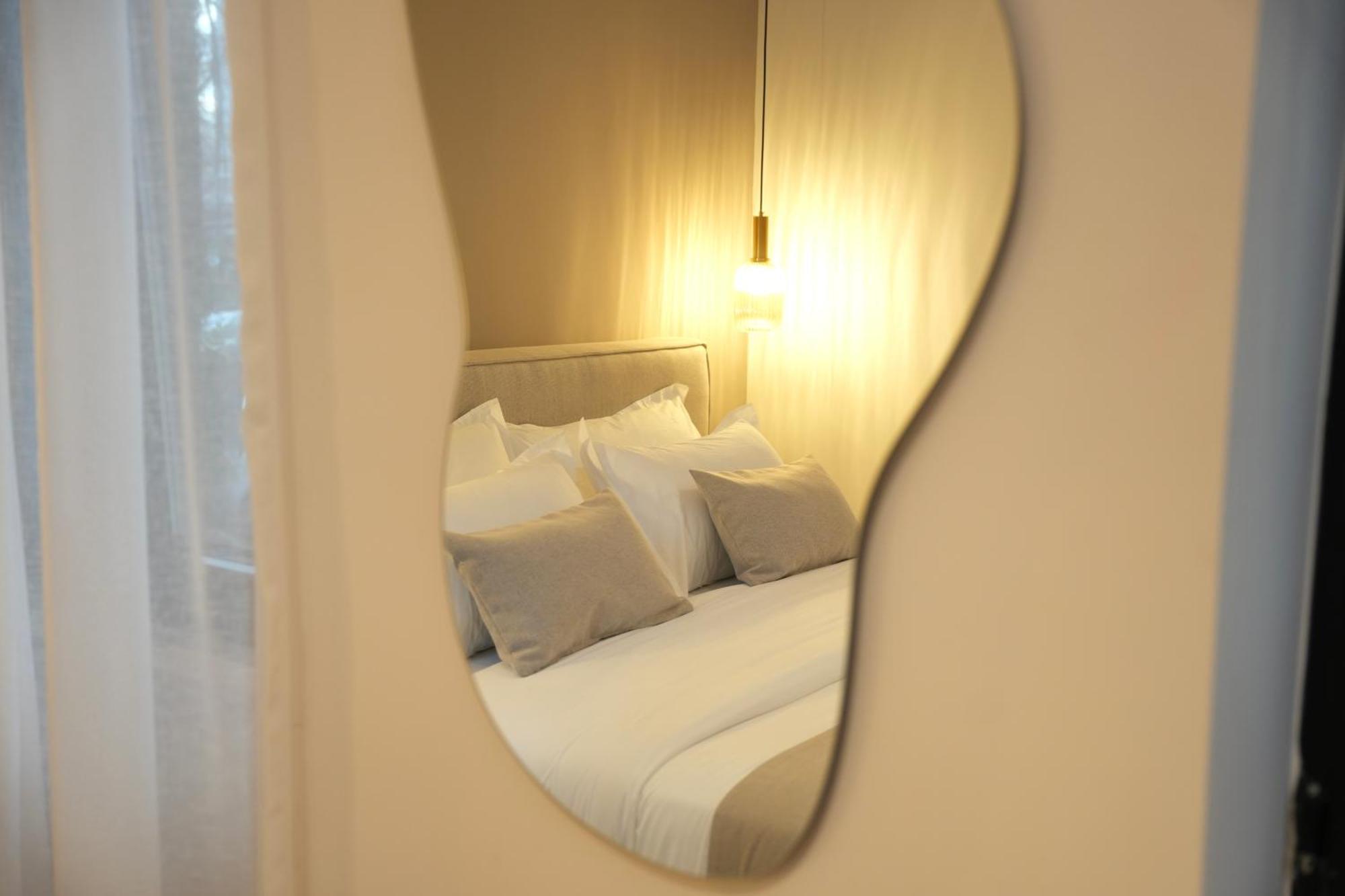 Nea Deluxe Apart-Hotel Tirana Bagian luar foto